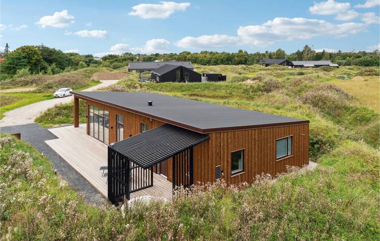 Ferienhaus für 10 Personen, mit Terrasse und Garten sowie Sauna in Tversted