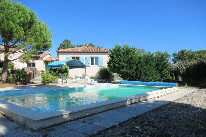 Villa pour 12 personnes, avec jardin et terrasse, animaux acceptés