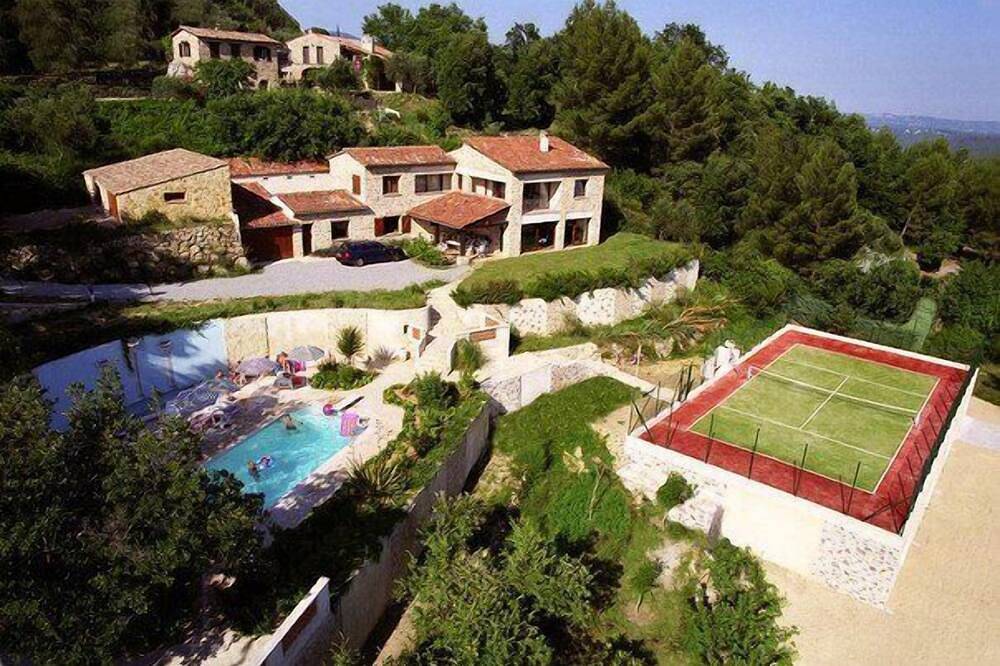 Villa 220 m² Seeblick - Swimmingpool und privater Tennisplatz in Le Tignet, Mittelmeerküste (Frankreich)