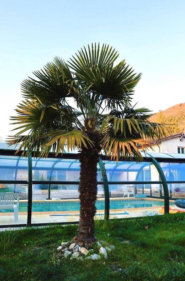 Chambre d’hôte pour 2 personnes, avec piscine ainsi que jardin et vue
