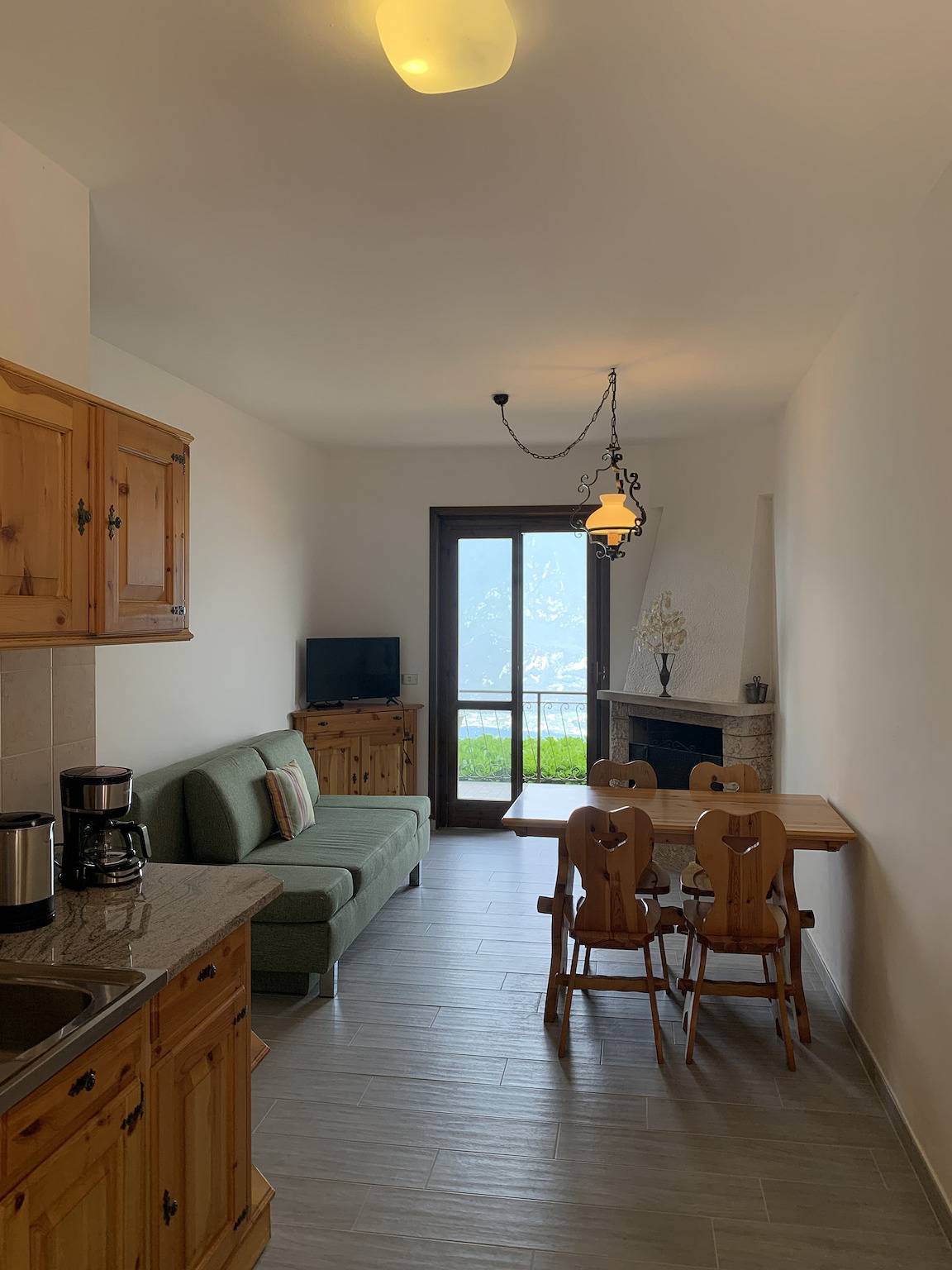Ganze Wohnung, Casa Eulberg Marcania Balcone vista lago in Voltino, Tremosine