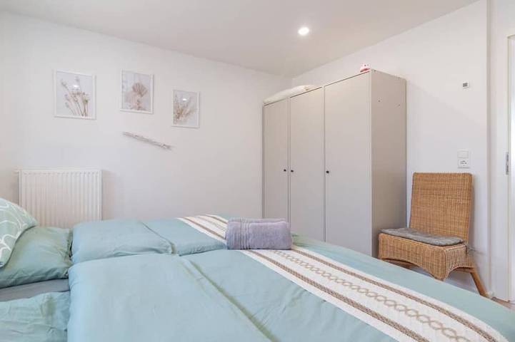 Ganze Wohnung, Njoy! Relax Apartment | Beuren Therme, Terrasse & Parkplatz in Beuren-Balzholz, Beuren