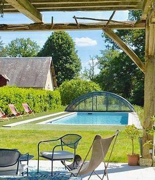 Gîte pour 5 personnes, avec piscine ainsi que jardin et vue, animaux acceptés à Les Montils