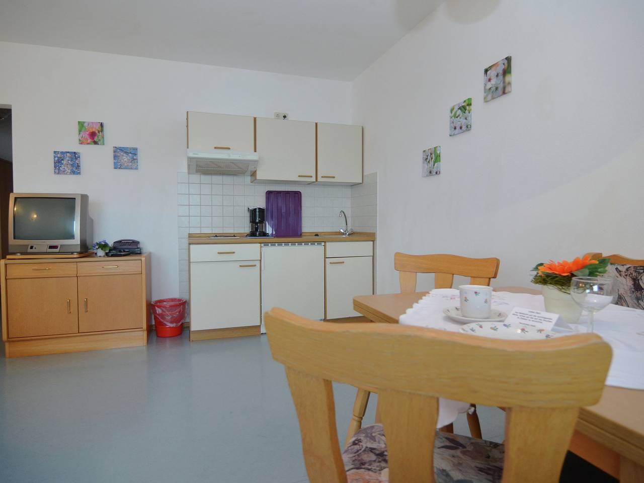 Ganze Wohnung, Wohnung in Rotthalmünster mit Balkon in Rotthalmünster, Ostbayern