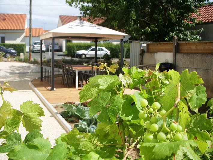 Gîte pour 11 personnes, avec jardin et terrasse dans Maine-et-Loire - 2