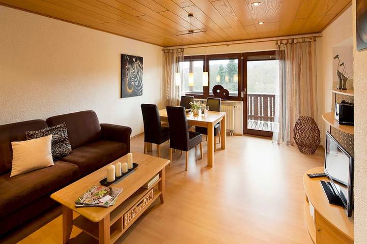 Ferienwohnung für 4 Personen, mit Garten