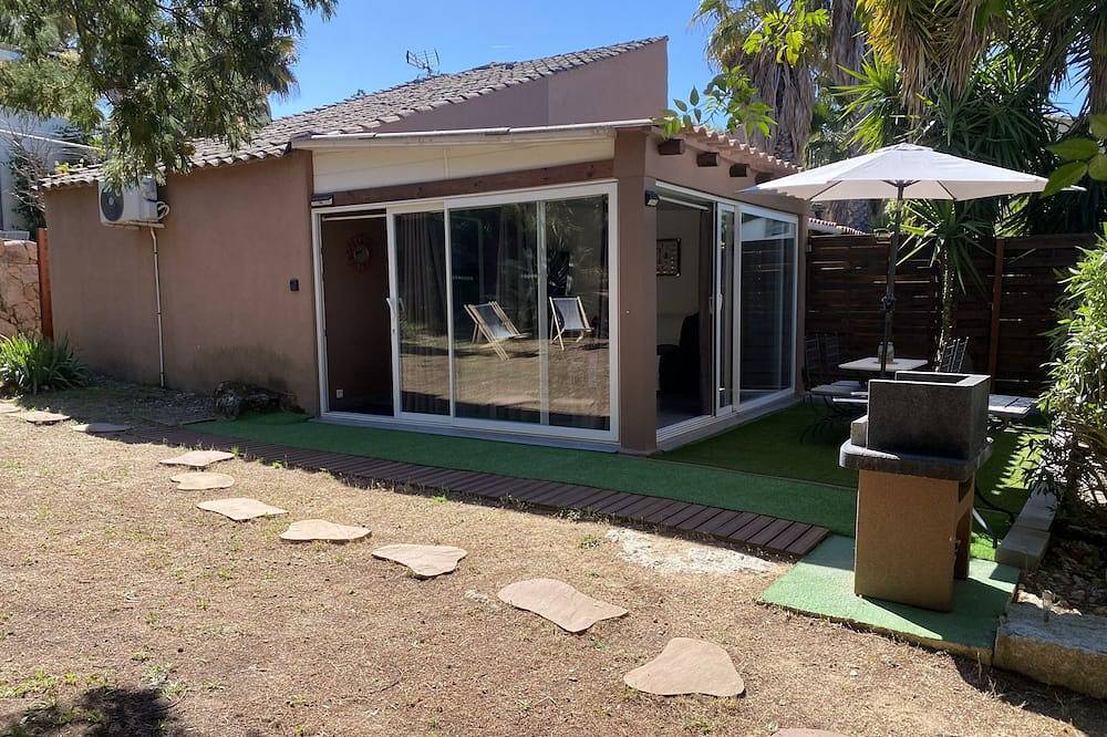 Abitazione-Bagno in camera-Vista giardino-Mini Villa Santa Giulia in Santa Giulia, Porto Vecchio