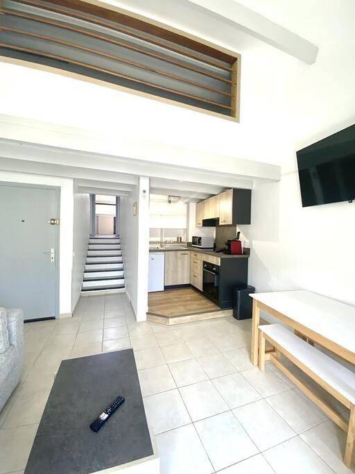 Appartement entier, Two-Bedroom Apartment in Aregno, Région de Calvi