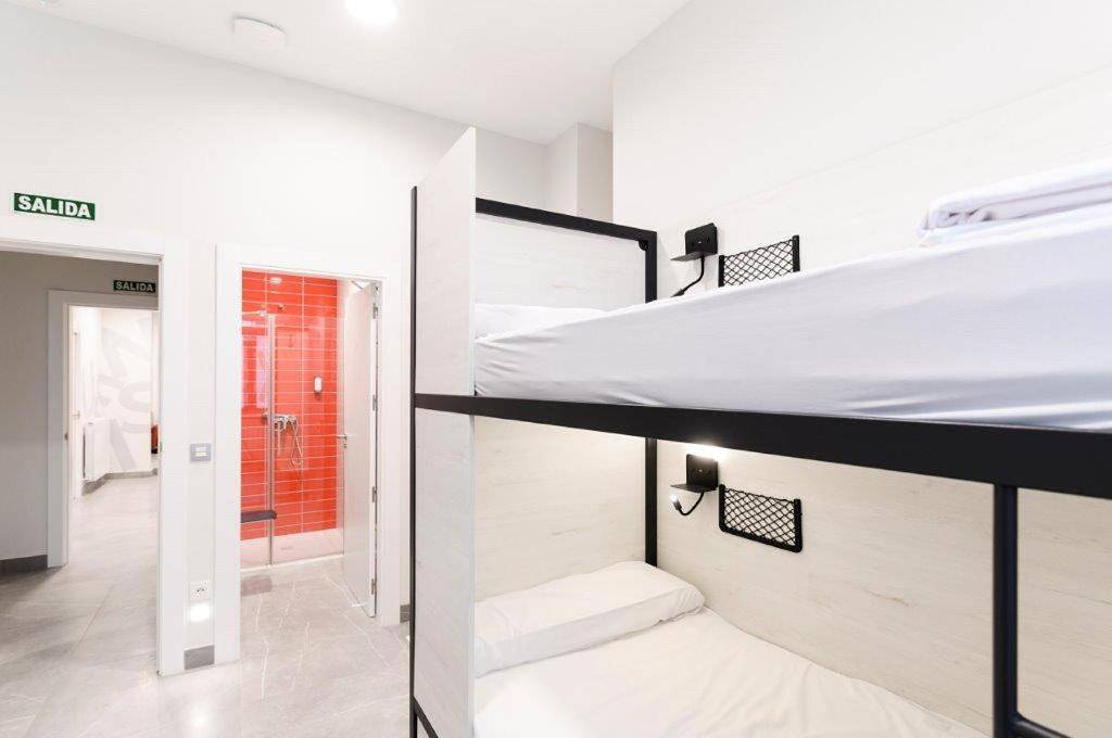 Logune Rooms in Vitoria-Gasteiz, Chaîne Cantabrique