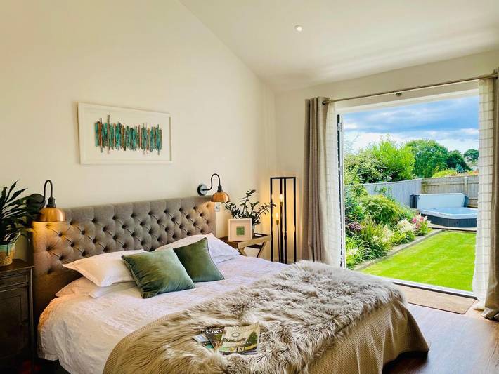 Chalet para 2 personas, con vistas y jardín - 1