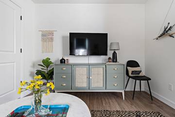 Bed And Breakfast for 3 Guests in Nashville, Tennessee, Picture 2