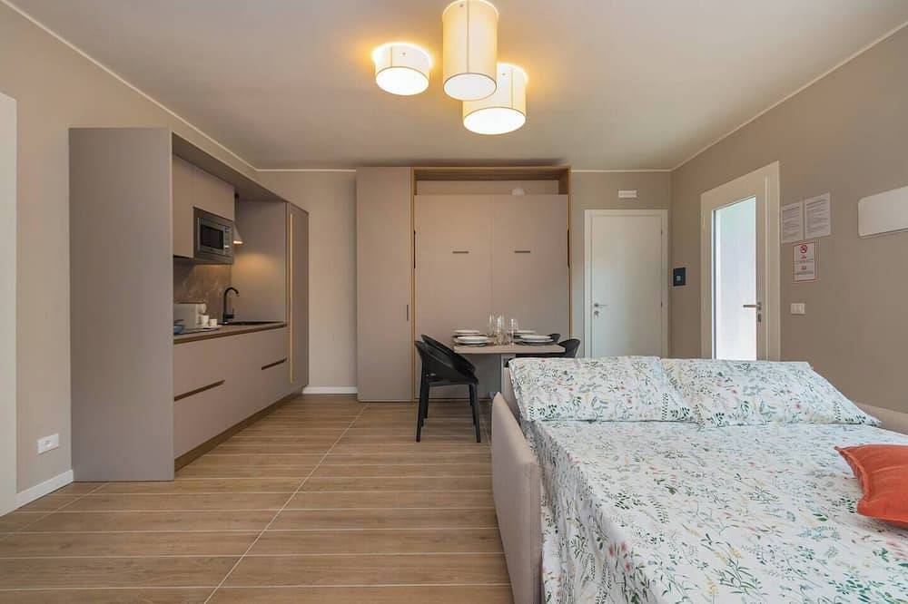 Ganze Wohnung, Crepetta&Briciola - Loft 5 (privater Pool) in Lignano Riviera, Lignano Sabbiadoro