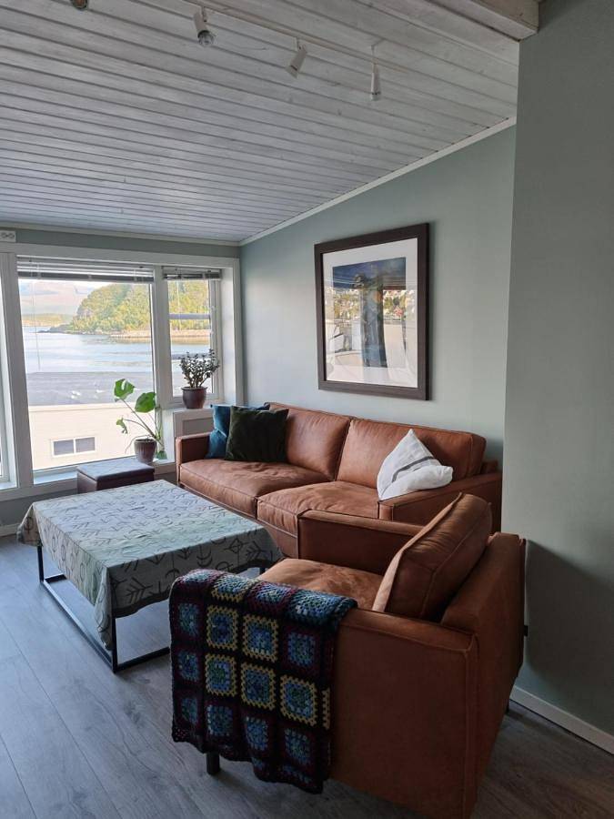Ferienwohnung für 5 Personen, mit Terrasse und Ausblick in Skjervøy - 4