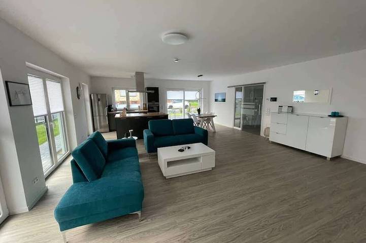 Ferienhaus für 4 Personen, mit Balkon und Garten in Bremerhaven
