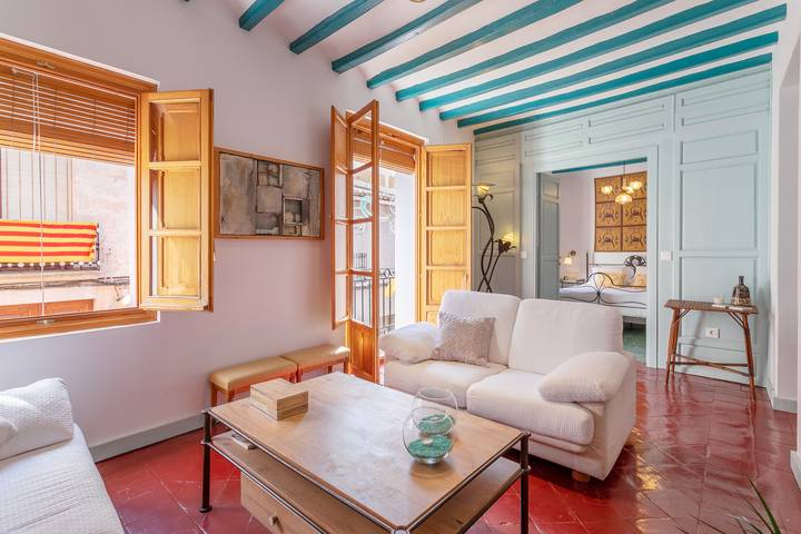 Holiday Home 'Casa Clara' with Sea View, Private Terrace and Wi-Fi in Aigües, Costa Blanca