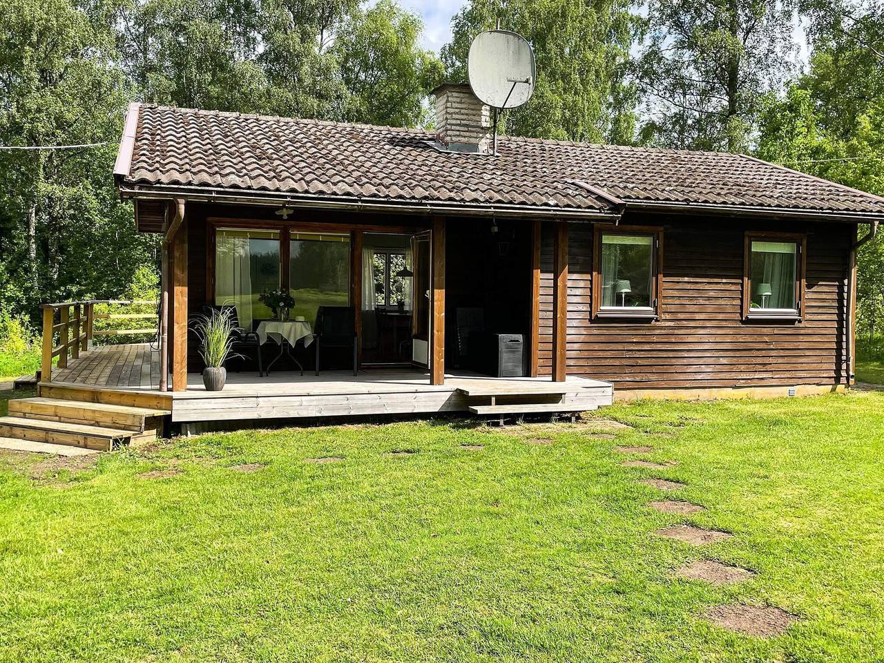 Hus för 4 Personer, med terass och trädgård, barnvänlig