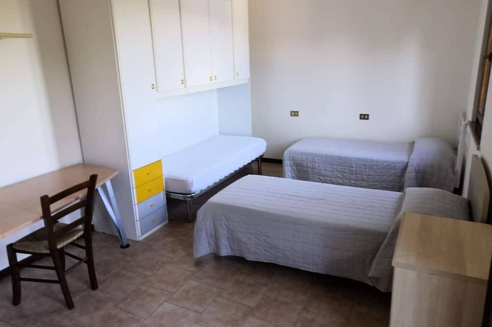 Vrijstaande villa met privézwembad op de groene heuvels van Marche in Tavullia, Pesaro-Urbino