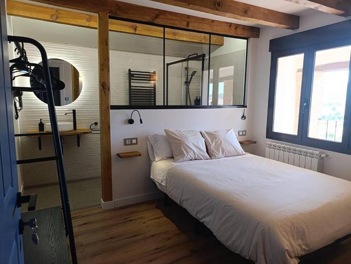Apartamento de vacaciones para 2 personas, con Terraza y Jardín además de Piscina y Vistas en Provincia de Burgos - 2