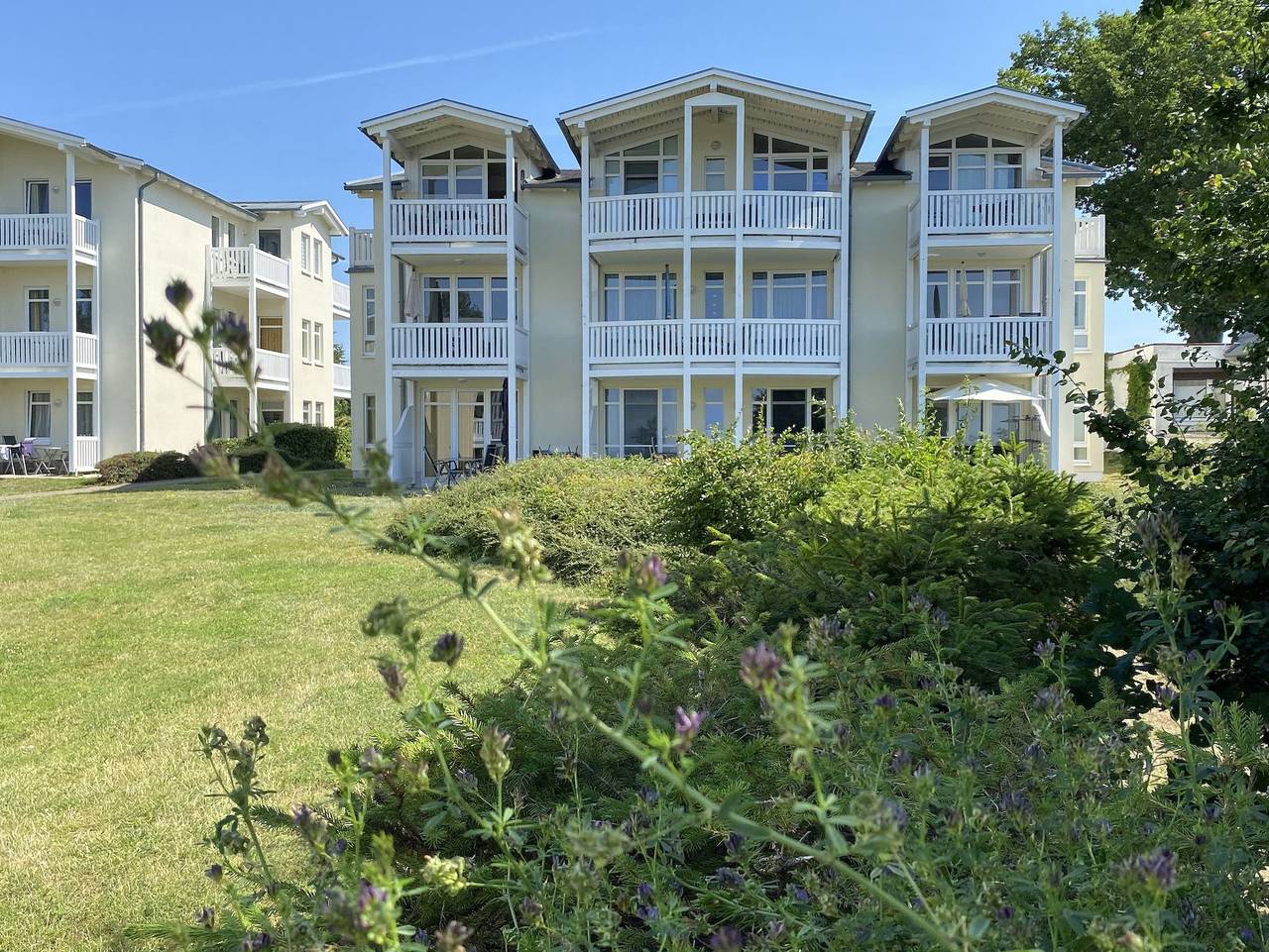 Ganze Ferienwohnung, A: Haus Rügenscher Bodden Whg. 04 mit Meerblick - Ferienwohnung 04 3-Raum 1.Etage mit Balkon in Göhren, Rügen