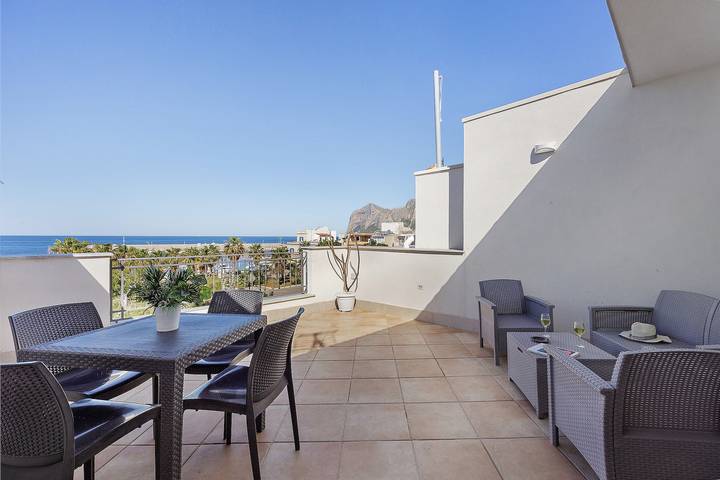 Vacation rental for 4 people in Palermo Province