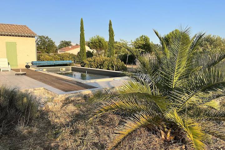 Location de vacances pour 6 personnes, avec jardin et terrasse à Orgnac-l'Aven - 3