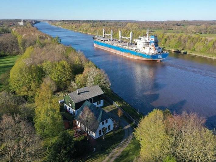 Ferienhaus für 8 Personen, mit Terrasse und Garten sowie Sauna am Nord-Ostsee-Kanal - 2
