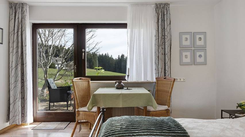 Ferienwohnung für 5 Personen, mit Terrasse und Garten in Titisee-Neustadt - 2