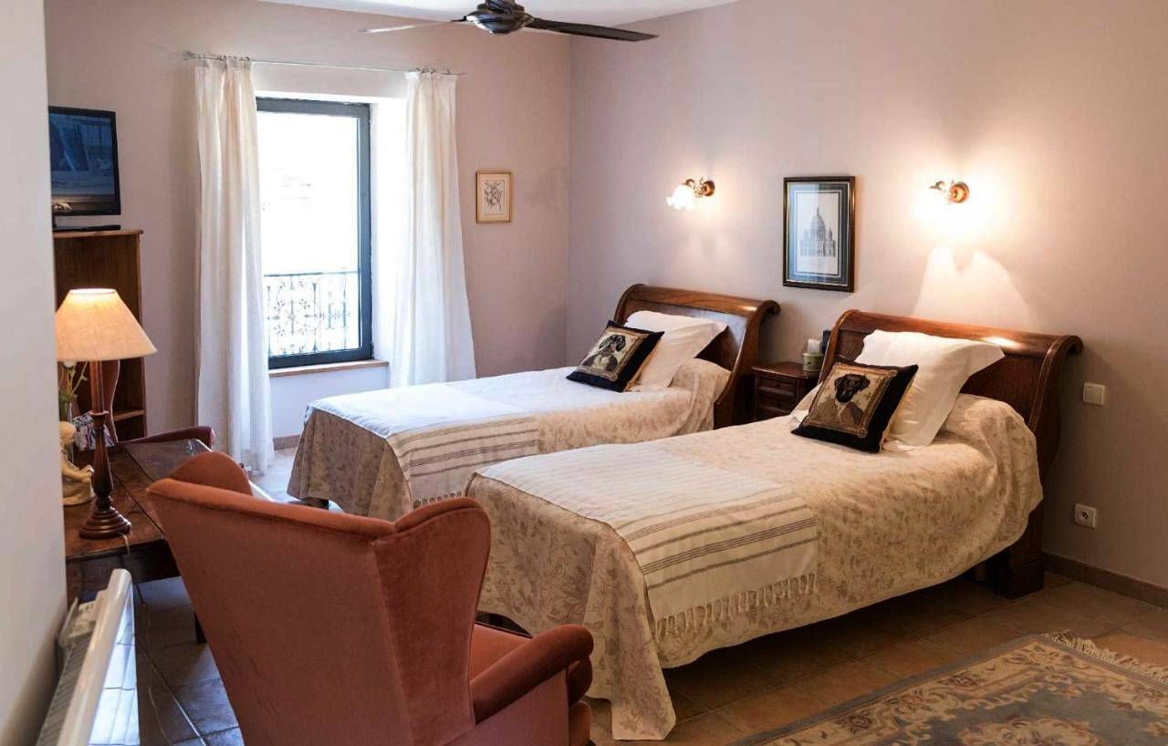 Double Room - La Columbine in Puycelsi, Région d'Albi