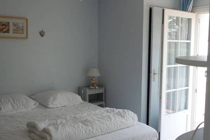 Ideal place to relax, quiet private street, forest 2 minutes, beach 10 minutes walk in Notre-Dame-de-Monts, Vendée
