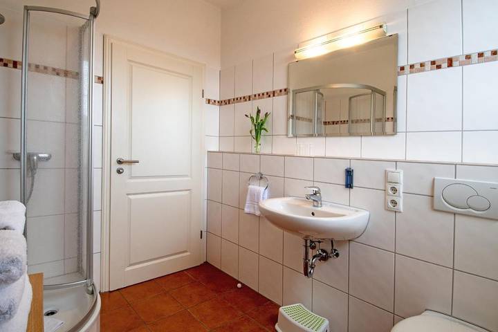 Hotel für 4 Personen, mit Terrasse und Garten sowie Sauna in Amelinghausen - 2