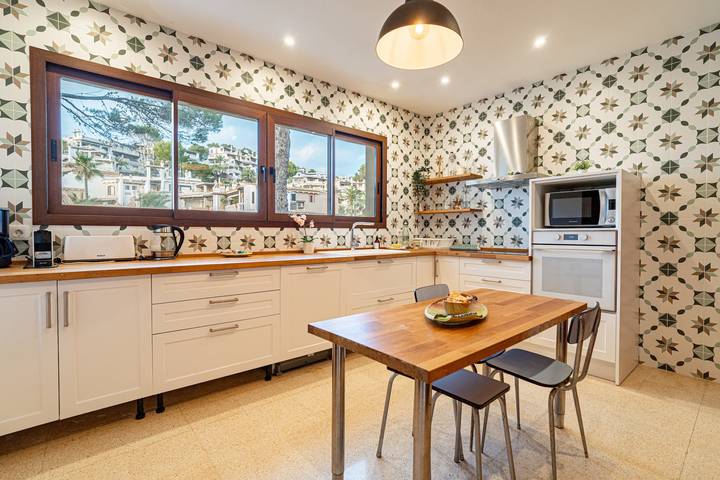 Villa Rivo - Costa de la Calma by Priorityvillas in platja de la Punta dels Gats (Calvià), Calvià