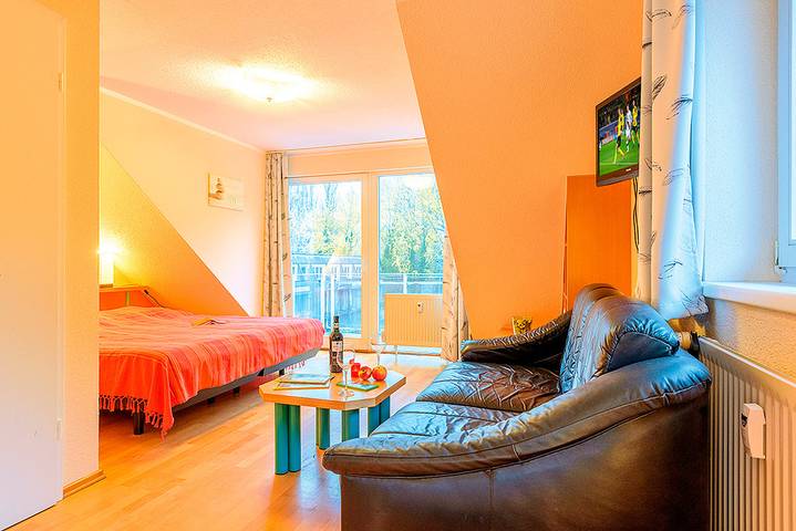 Ferienwohnung für 2 Personen, mit Balkon in Lobbe - 3