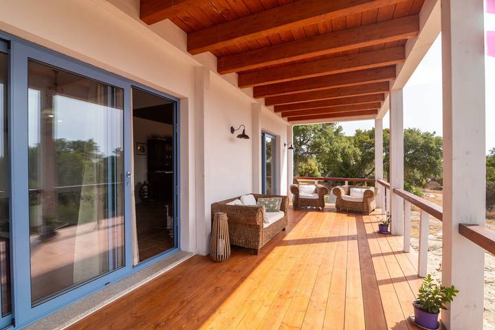 Villa 'Alcumissu' immersed in nature with Mountain View, Pool, and Wi-Fi in Calangianus, Olbia-Tempio