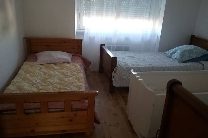 Maison entièrement rénovée pour 9 personnes + 1 bébé in Plédran, Côte de Goëlo
