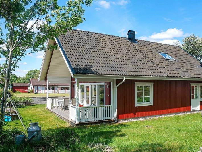 Ferienhaus für 6 Personen, mit Terrasse und Garten in Hylte
