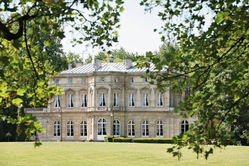 Château De La Motte Fenelon in Cambrai, Département Nord