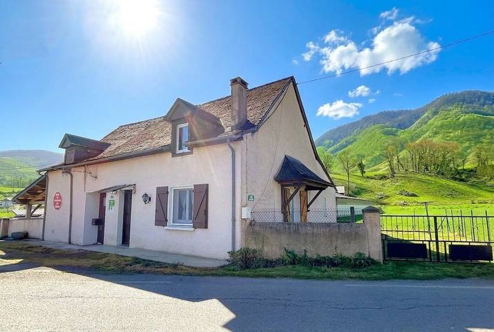 Gîte pour 4 personnes, avec Terrasse et Jardin