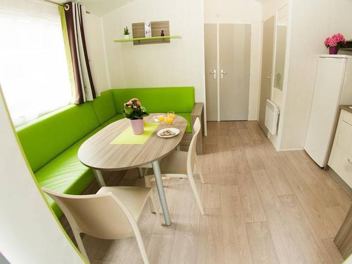 Camping pour 4 personnes, avec bassin pour enfant dans Vallée de la Loire - 4
