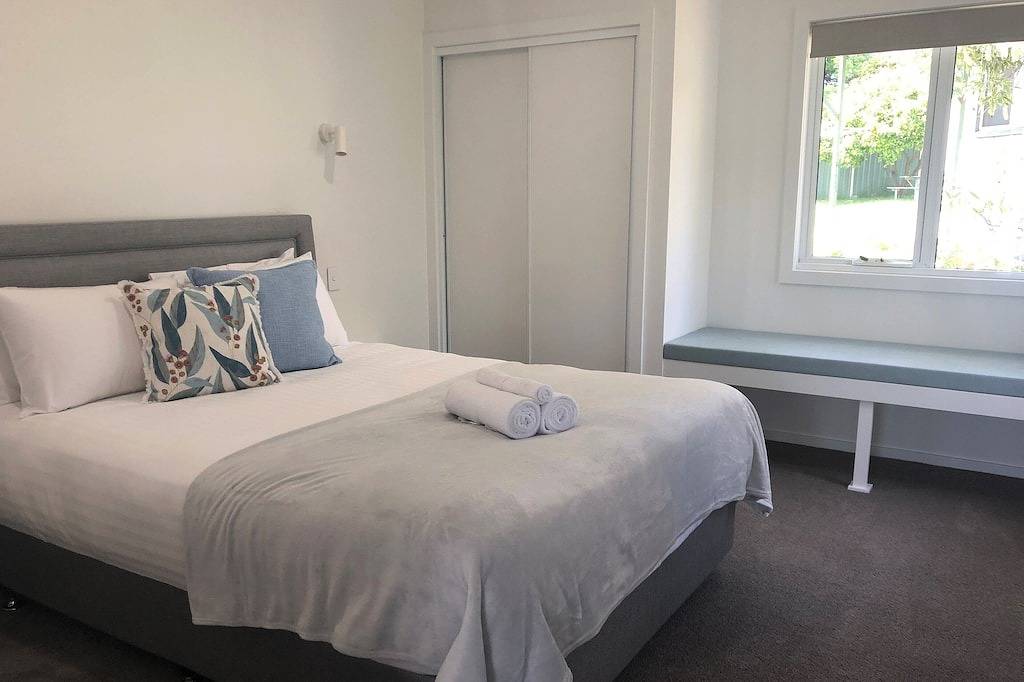 Beach House with Bay of Fires views, featuring 2 bedrooms with ensuite bathrooms in Tasmanien