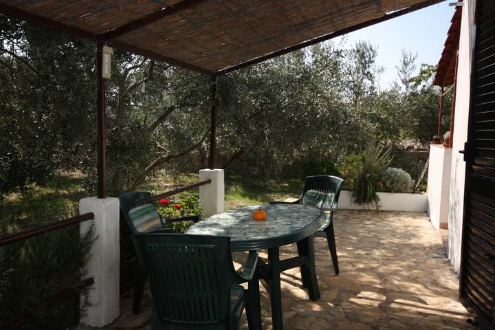 Apartament wakacyjny dla 2 osób, z Balkon/ taras w Šolta