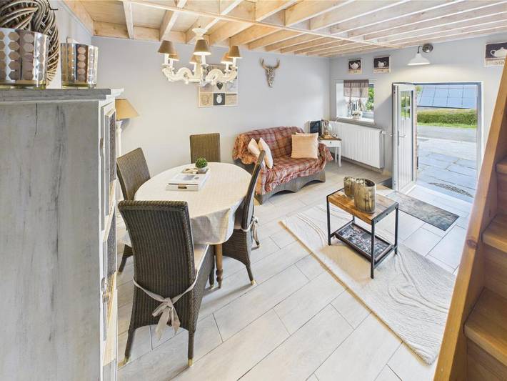 Location de vacances pour 2 personnes, avec terrasse dans Opont - 4