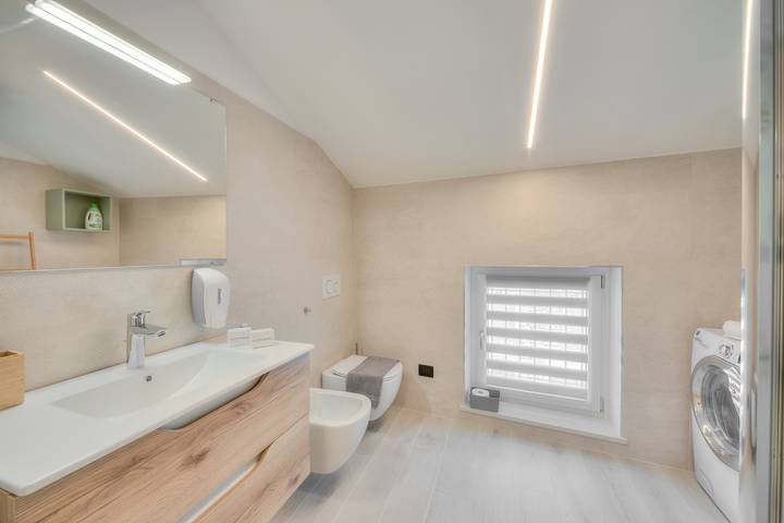 Apartamento entero, Magnolia Apt - Palazzo Palermo 1817 Sleeps 4 + AC in Valeggio sul Mincio, Provincia de Verona