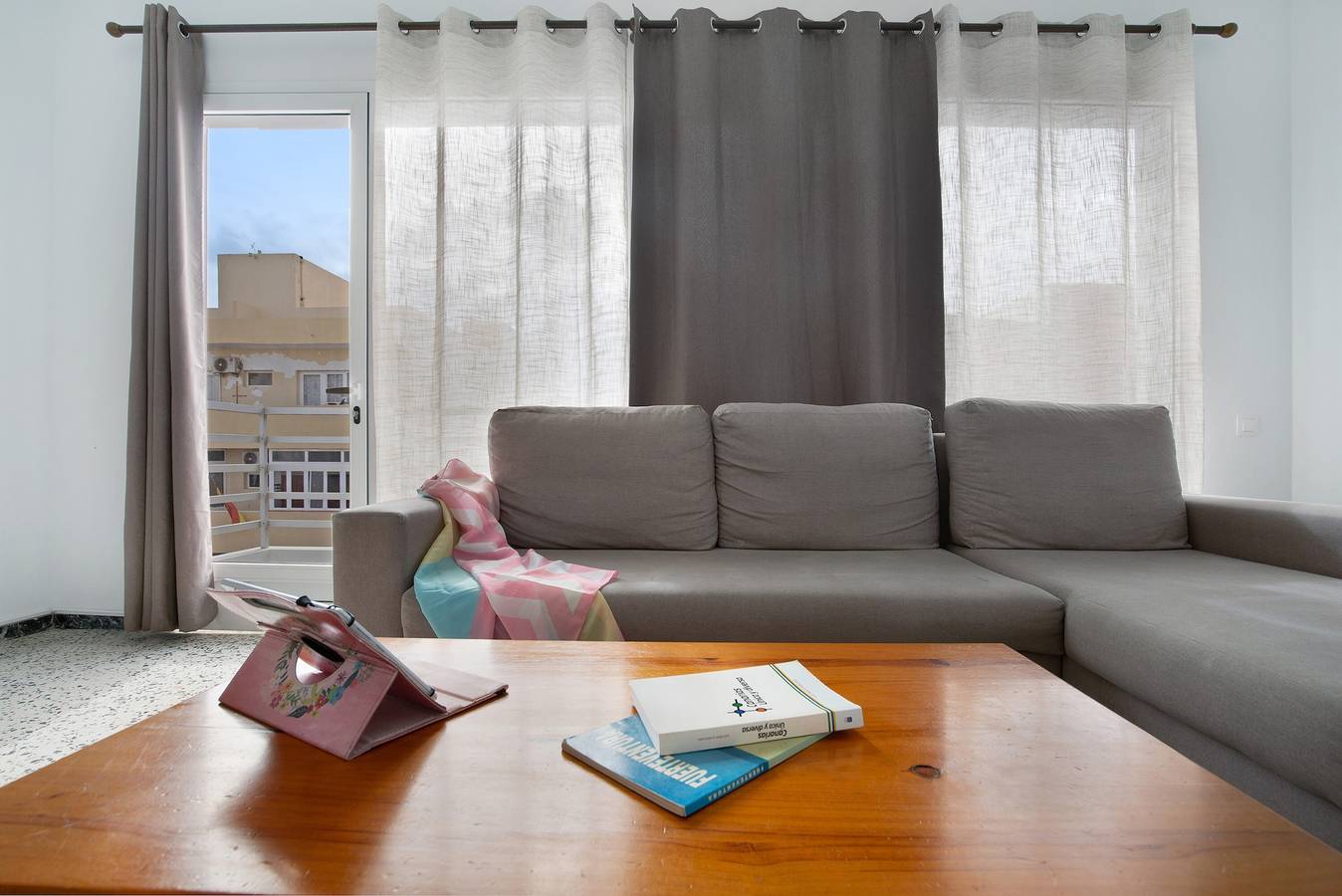 Casa vacanze 'Mela' con balcone e Wi-Fi in Puerto del Rosario, Fuerteventura