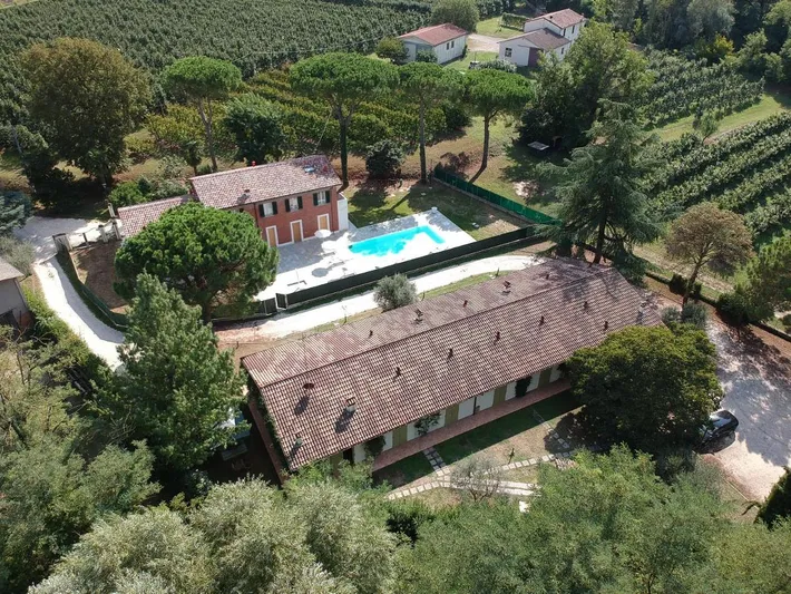 Aparthotel para 2 personas, con jardín y piscina - 1