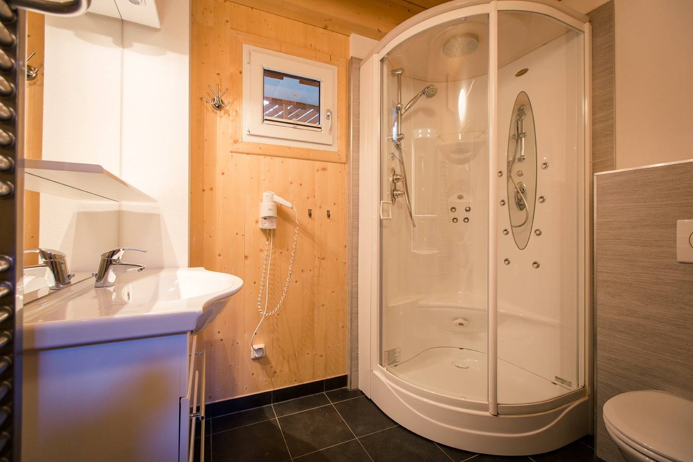Ferienhaus # 24 mit Ir-Sauna und Whirlwanne in Stadl-Predlitz, Turracher Höhe