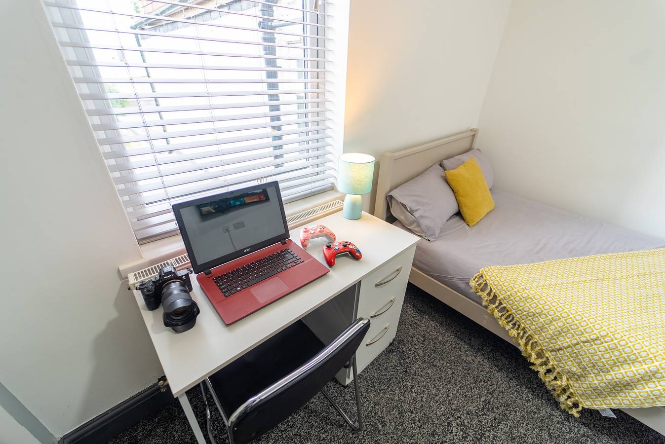 Entire studio, Impeccable 1-Bed Studio in Birmingham in Birmingham, Birmingham Area