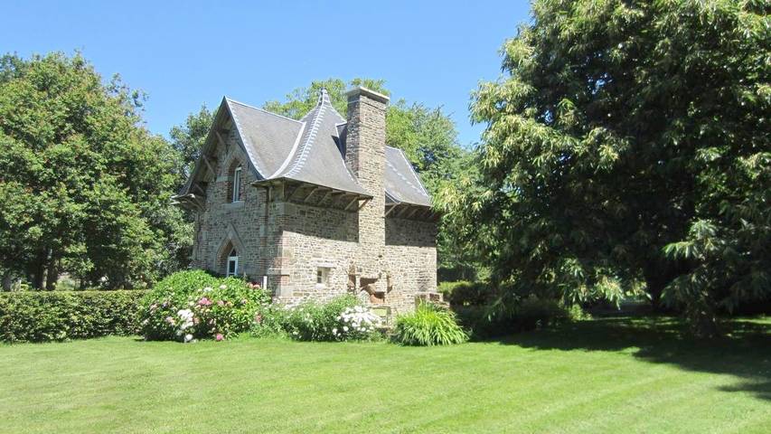 Location de vacances pour 4 personnes, avec jardin ainsi que piscine et vue à Vergoncey - 3