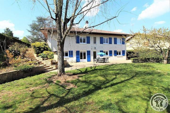 Maison de vacances pour 4 personnes, avec Jardin à Gleizé