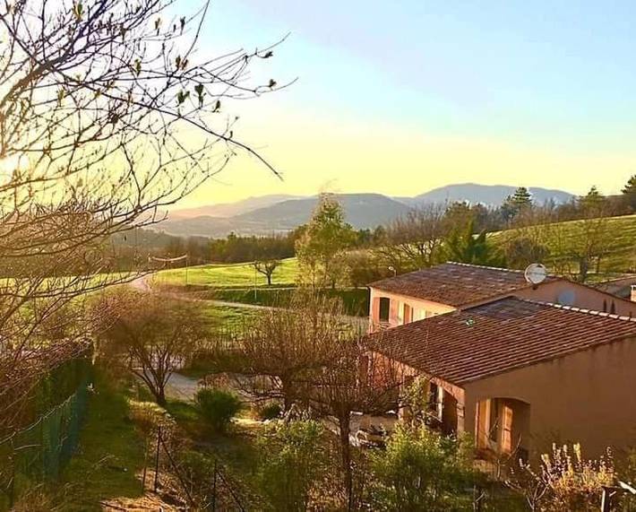 Location de vacances pour 12 personnes, avec jardin et vue à Le Chaffaut-Saint-Jurson - 4