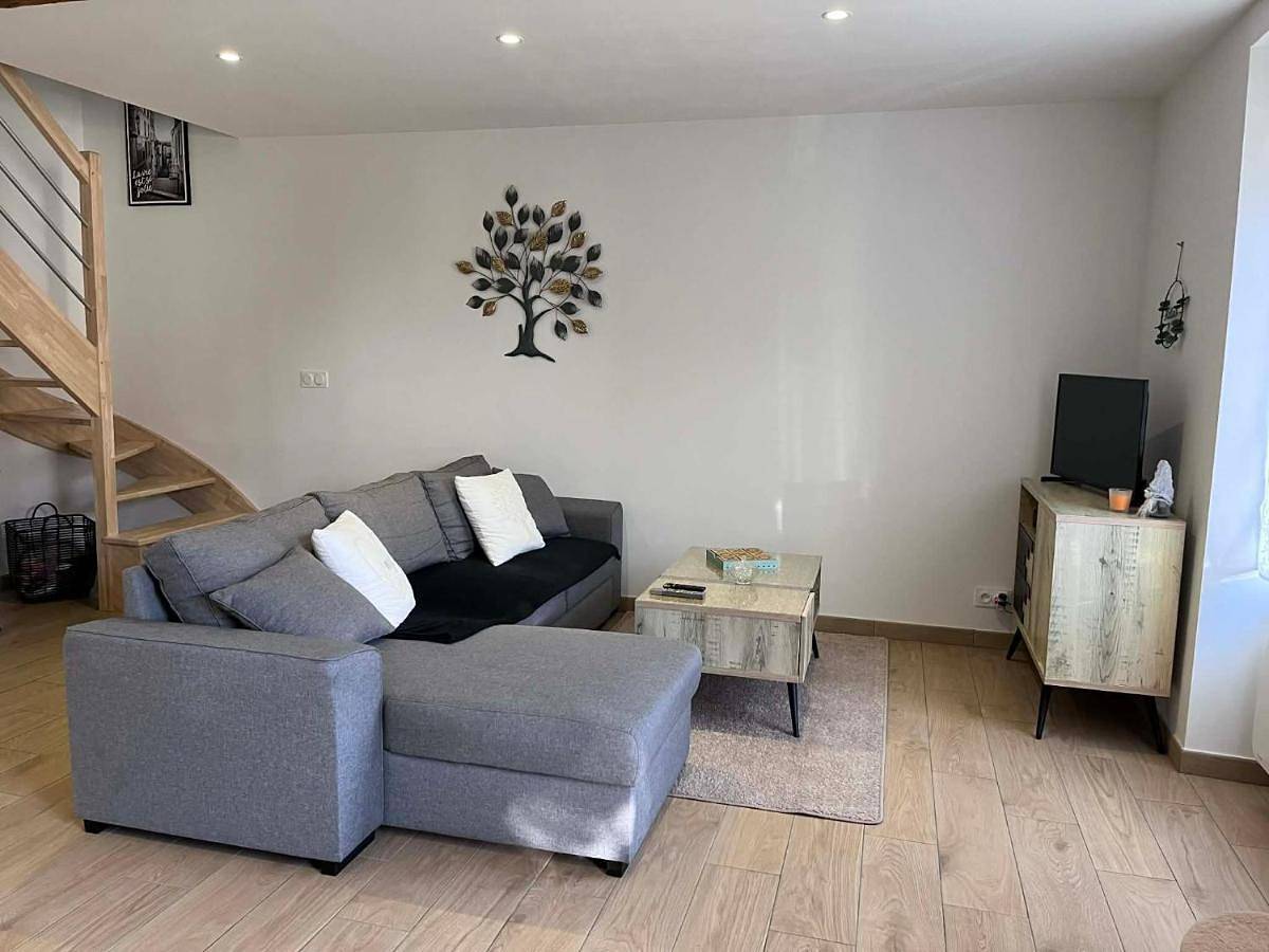 La p'tite maison in Courgains, Sarthe
